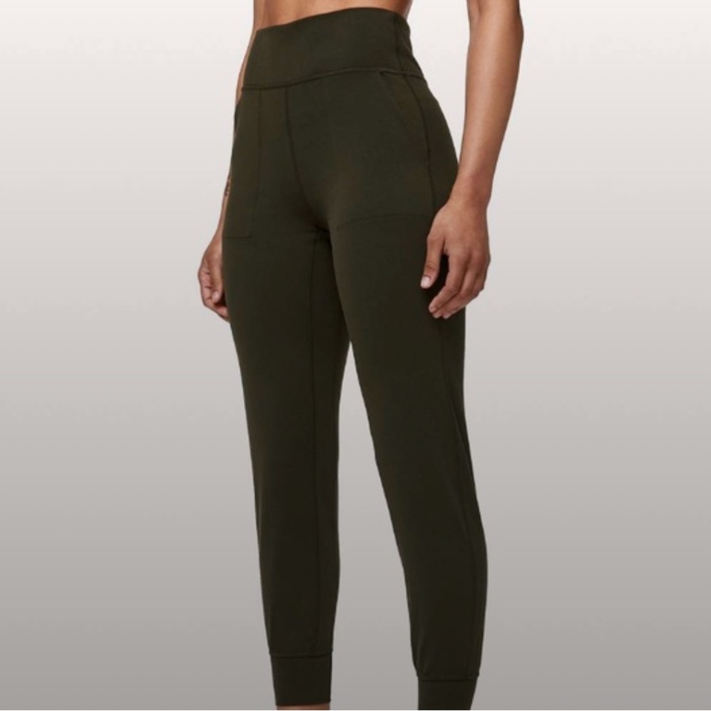 Align joggers olive green color
